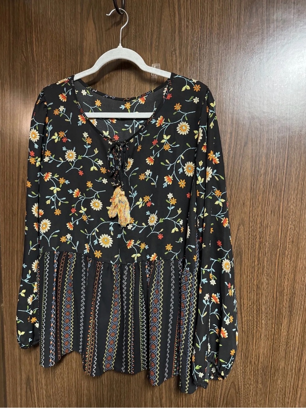 B151 // Unbranded Boho Baddie // XL